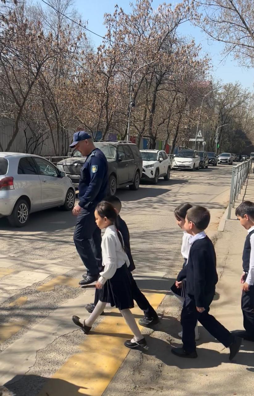 Жолда жүру ережелері