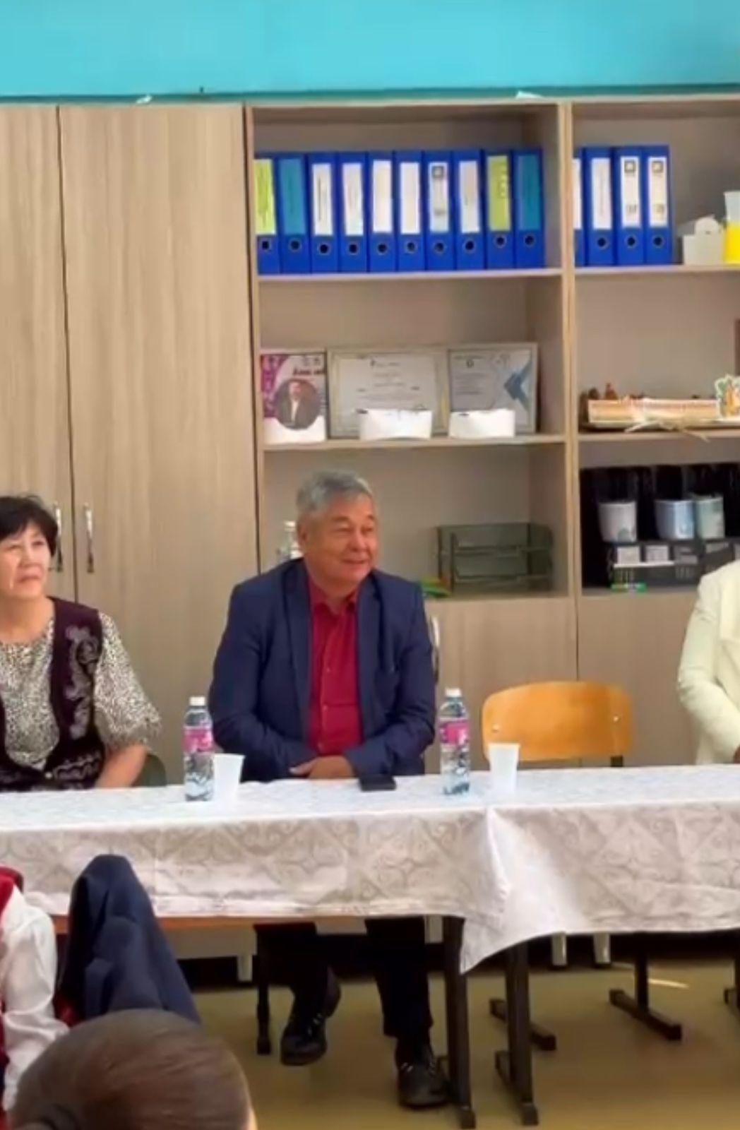 Ұрпақ пен ұрпақты жалғайтын алтын көпір